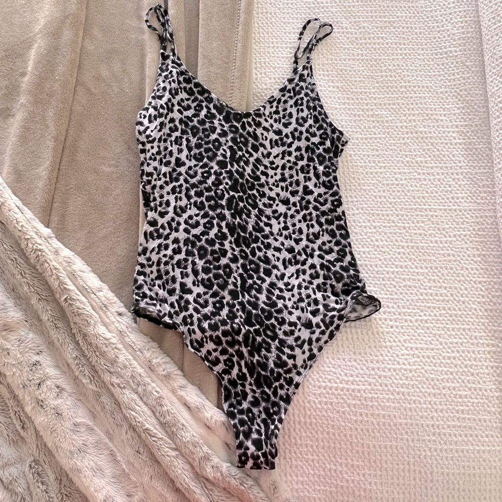 Leopard Print Body Suit